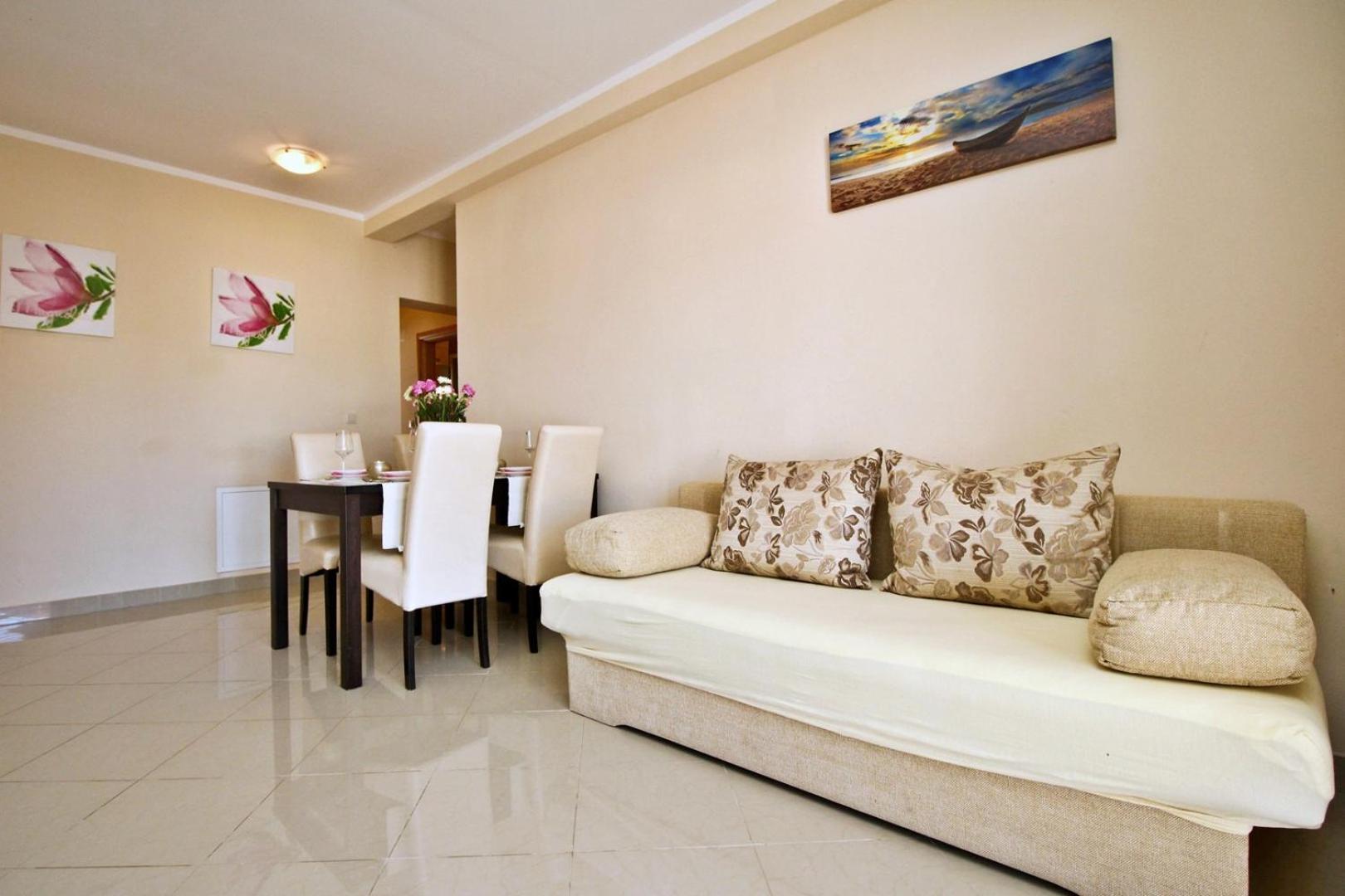 Apartments Ivanka C. Soline (Krk) Exterior foto